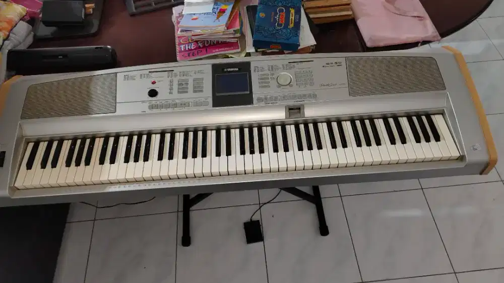 Digital Piano Yamaha DGX 505