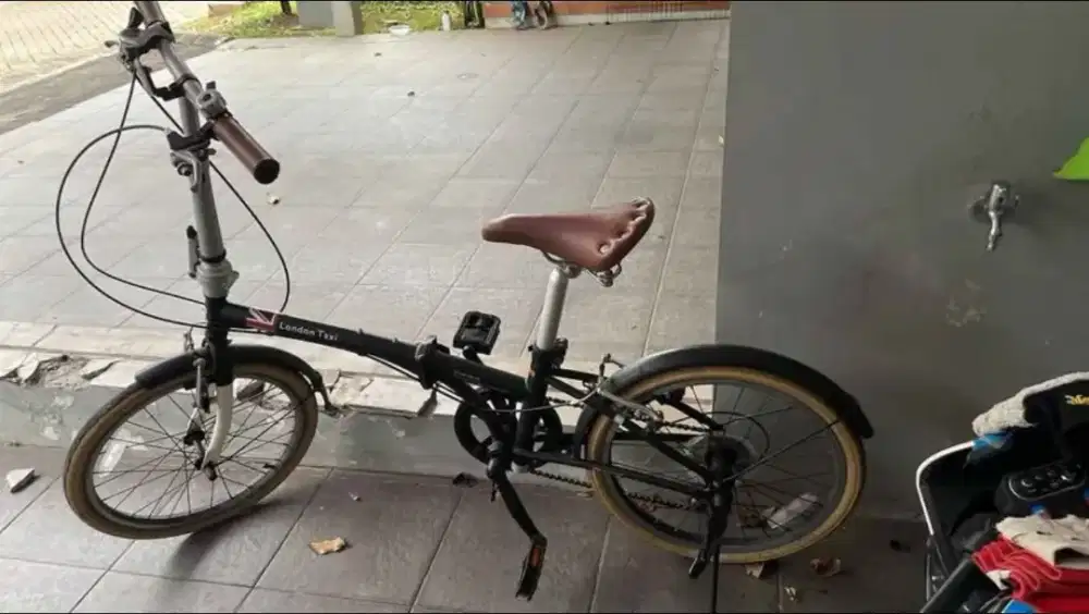 Sepeda Lipat London Taxy Chromoly