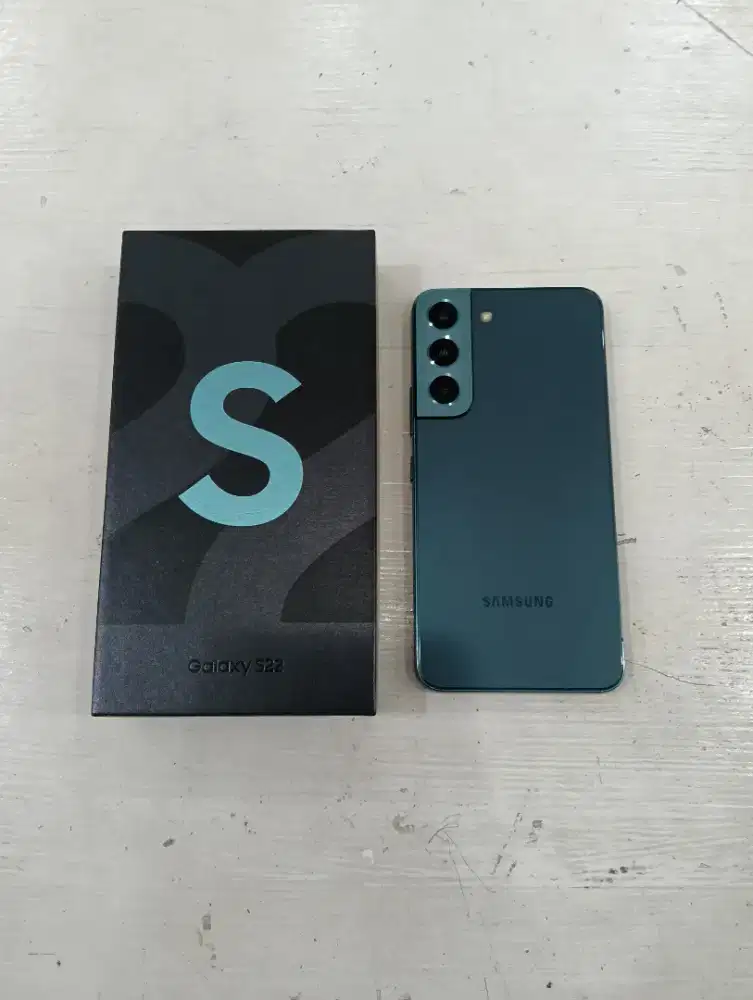 Samsung Galaxy S22 8/256 seken murah dan lengkap
