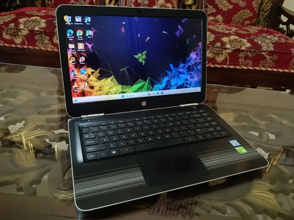 Laptop HP Pavilion Touchscreen Core i5 RAM 16GB VGA NVIDIA 2GB