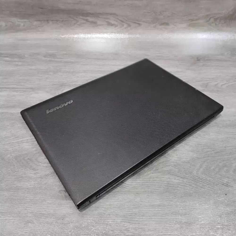 Laptop Lenovo Slim Ram 8GB Bonus Mouse Baru Siap pakai [Bisa Diantar K