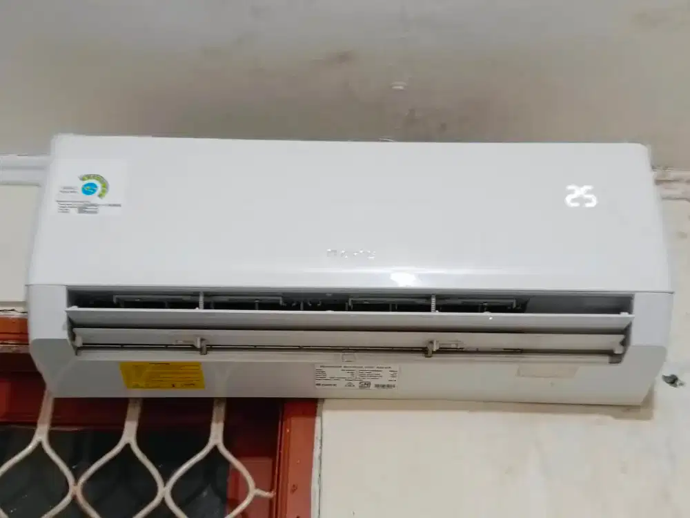 Ac gree 1pk garansi 2027