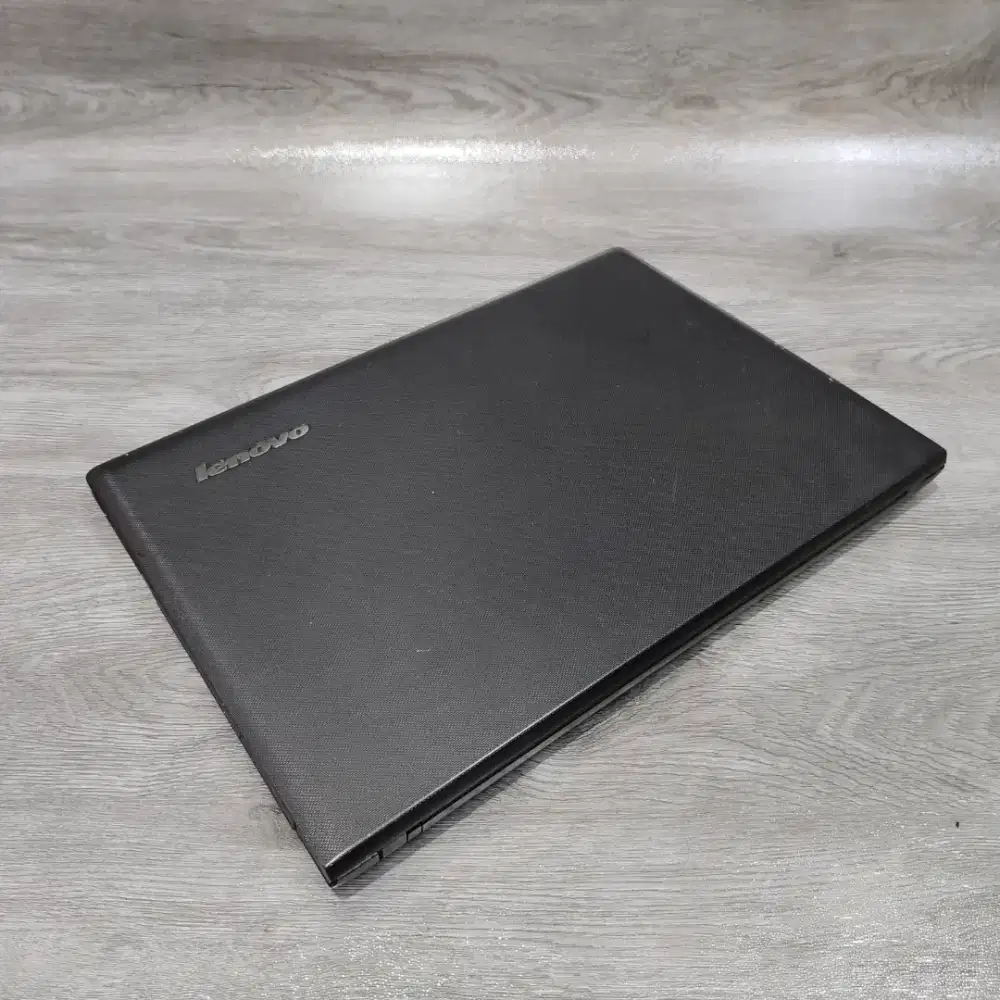 Laptop Lenovo Slim Ram 8GB Bonus Mouse Baru Siap pakai [Bisa Diantar K