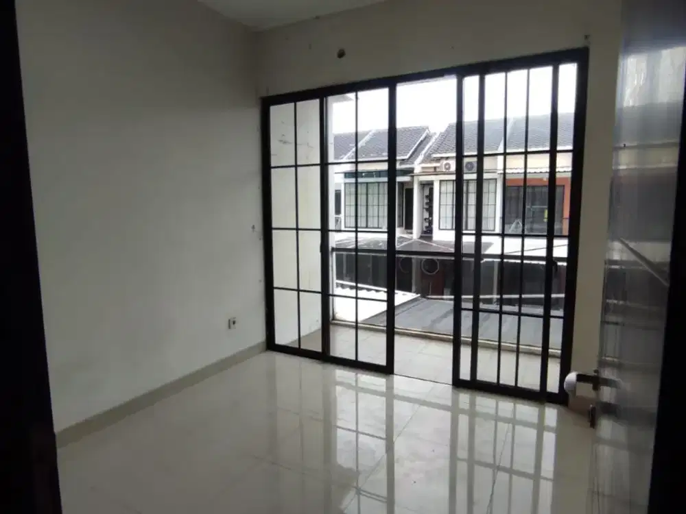TERMURAH! DIJUAL RUMAH GREEN LAKE CITY