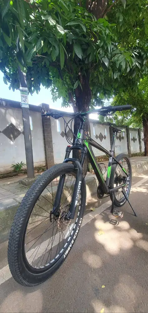 Sepeda Mountain Bike (MTB) Turanza 2906 tipe Hardtail