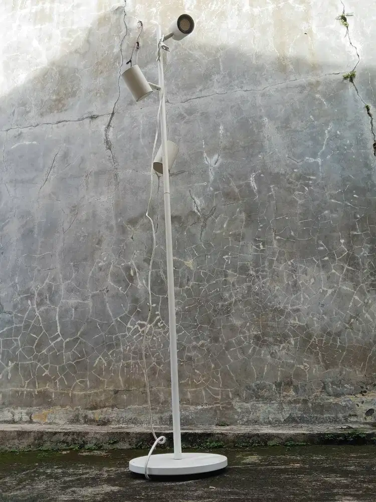 Lampu IKEA NYMANE Floor Lamp