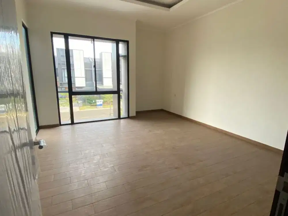 Dijual Cepat! Rumah Suvarna Sutera Flavio