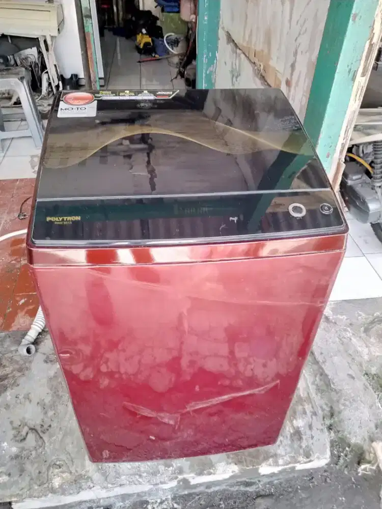 Dijual cepat mesin cuci masih normal bisanego tipis