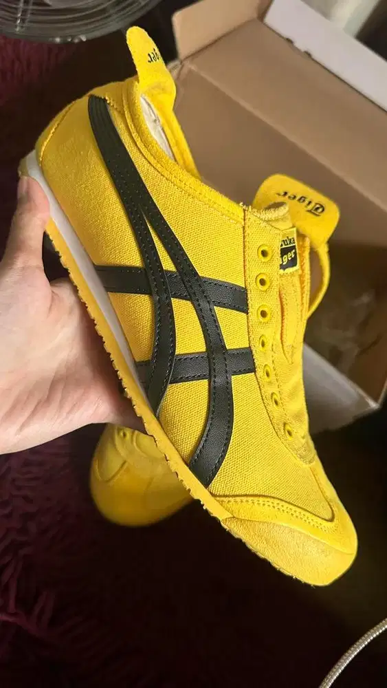 ONITSUKA MEXICO YELLOW
