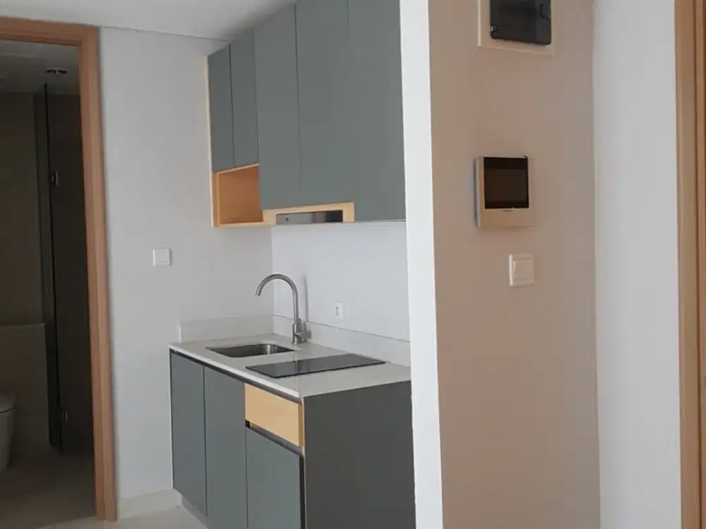 Apartemen Taman Anggrek Residence 3BR Semi Furnished **