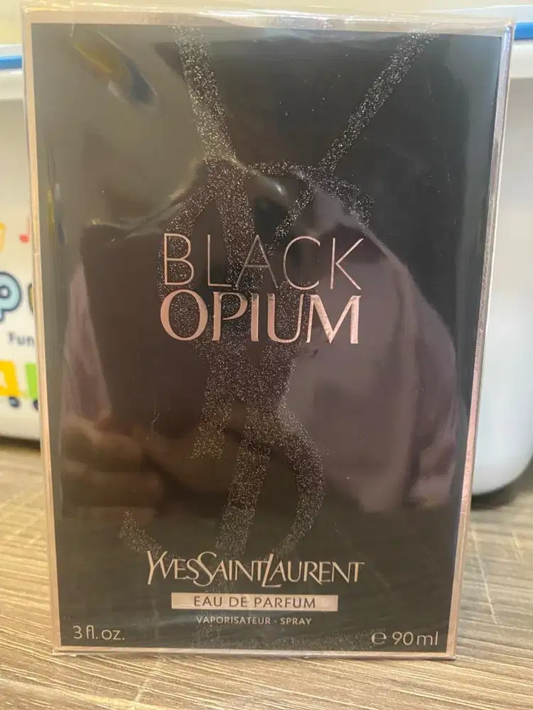YSL BLACK OPIUM