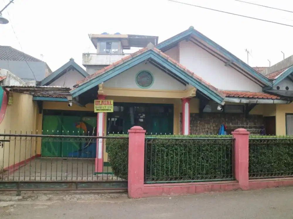 rumah strategis dekat akses tol Moch Toha Bandung