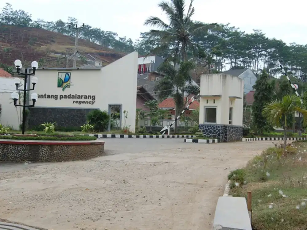 Rumah minimalis dekat IKEA, KCIC, murah