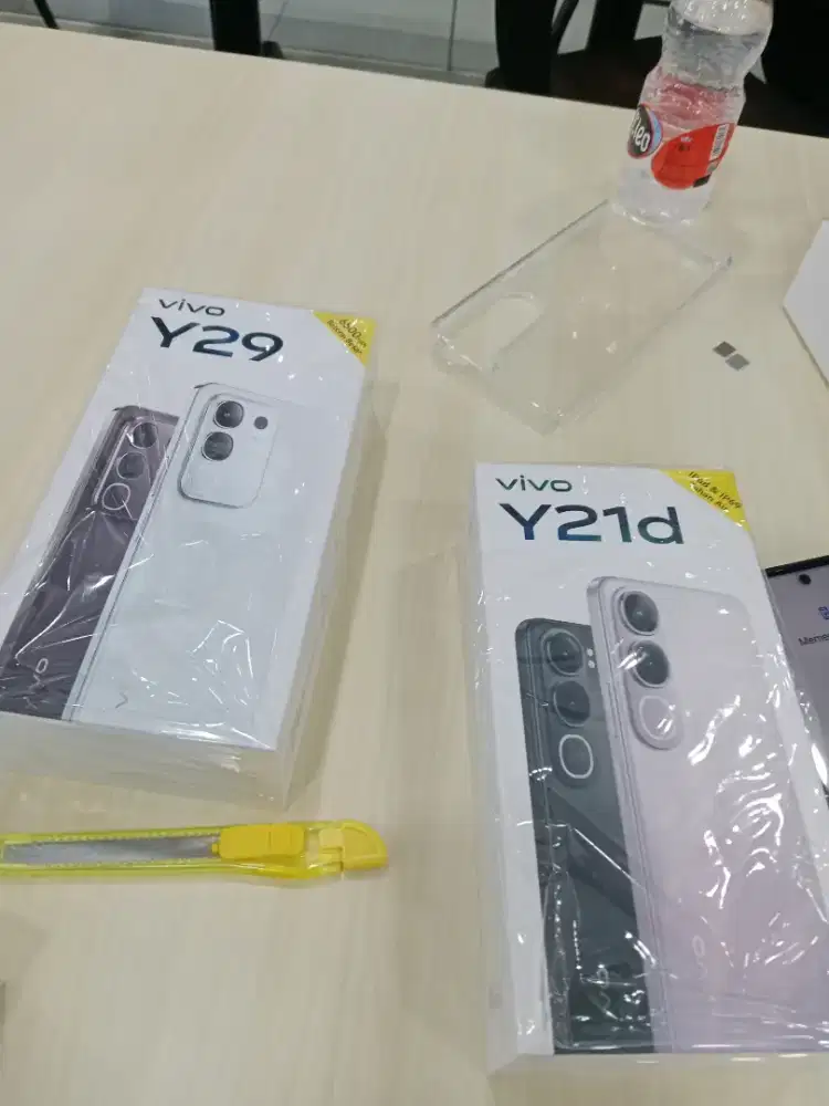 CASH DAN CICILAN HP VIVO