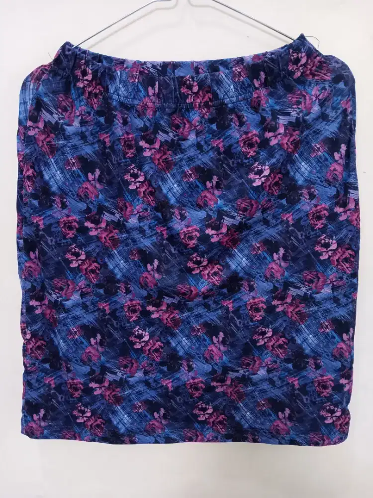 Rok Bunga-Bunga Premium Size S