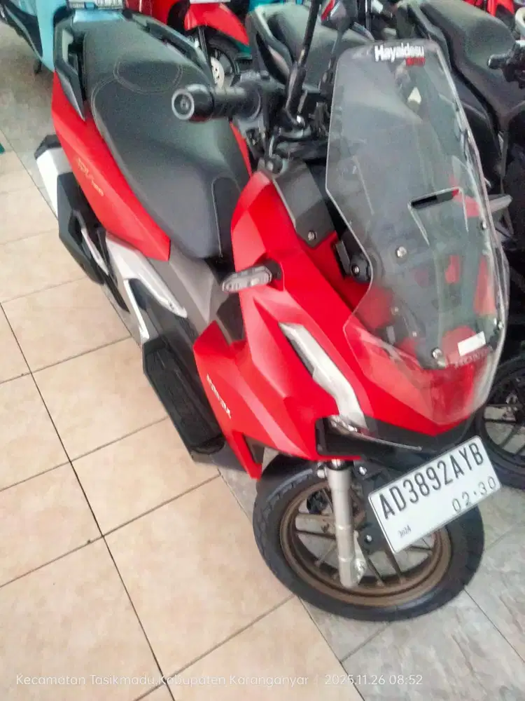 Honda ADV 160 tahun 2024
