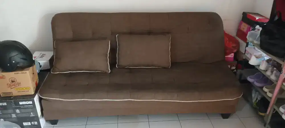 Dijual Sofabed kondisi bagus
