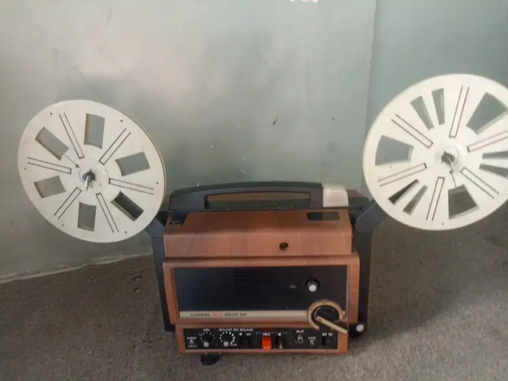 Chinon Proyektor Vintage Jepang SOUND 8000DX Super 8 Kolektor Retro