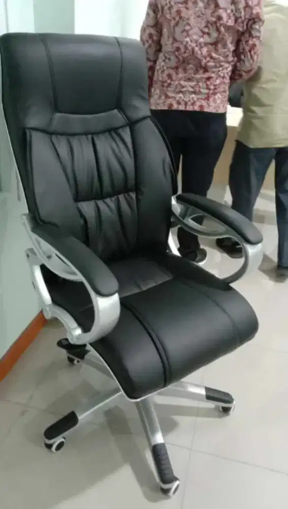 Kursi KD kursi direktur