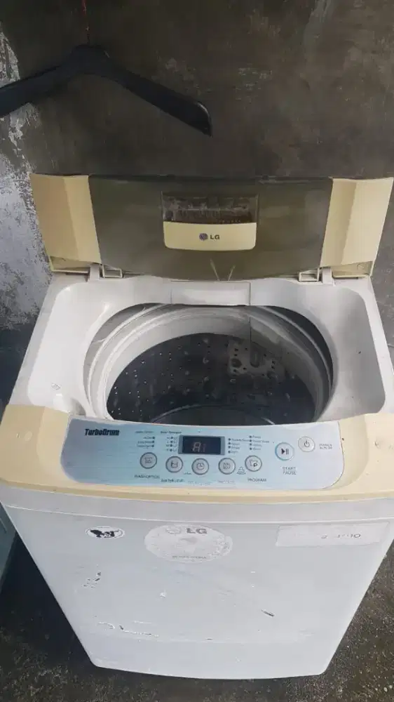 Mesin cuci top louding Lg dan aqua