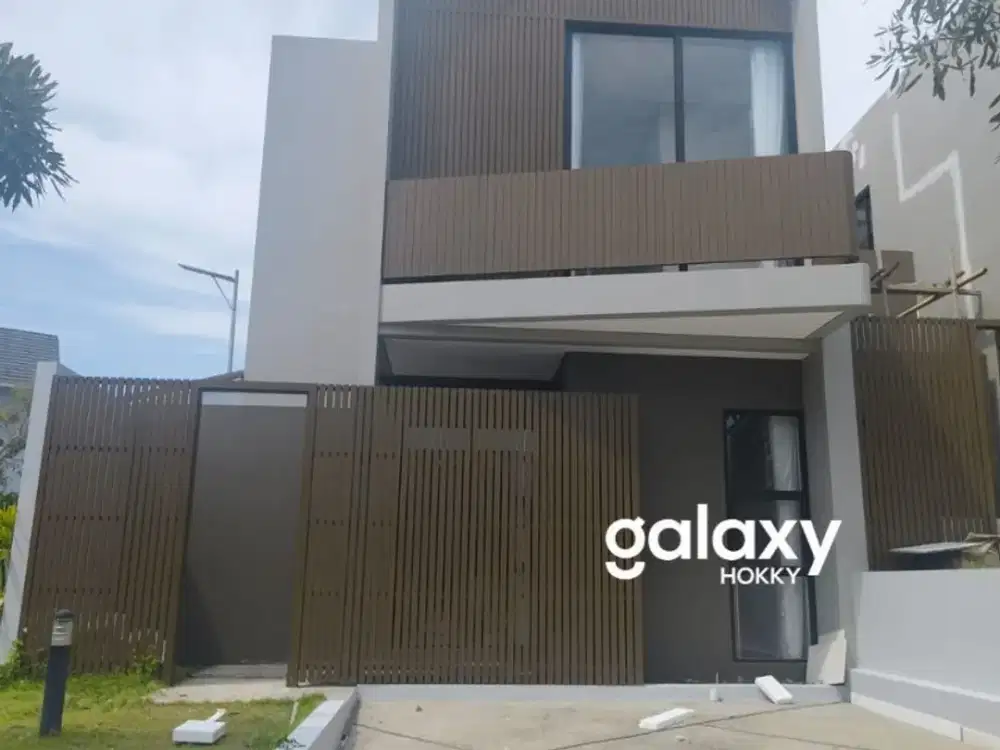 DISEWAKAN RUMAH SEMI VILLA 2 LANTAI DI DAMARA VILLAGE JIMBARAN BADUNG, BALI