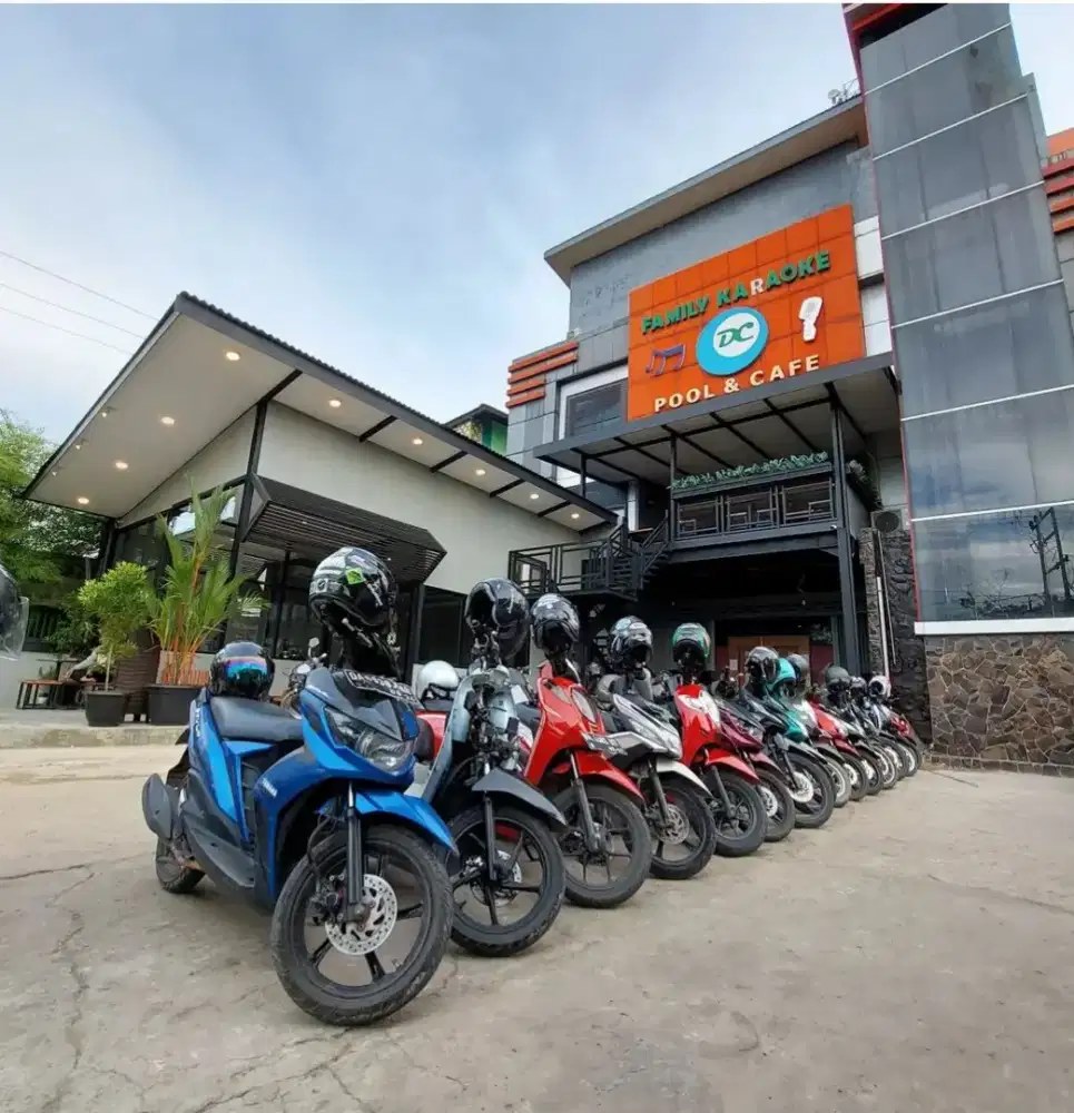 Rumah bilyar mencari tenaga utk bersih bersih dn Waiter dn sg