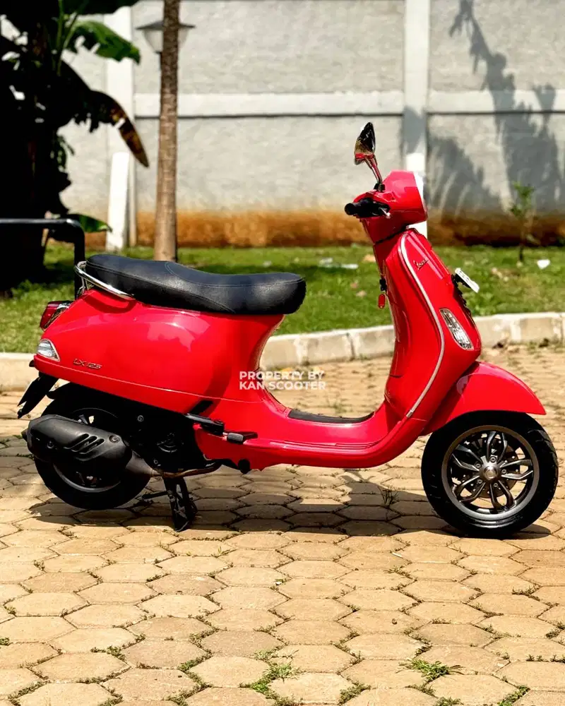 VESPA LX 125 iGET FACELIFT 2023 BERGARANSI