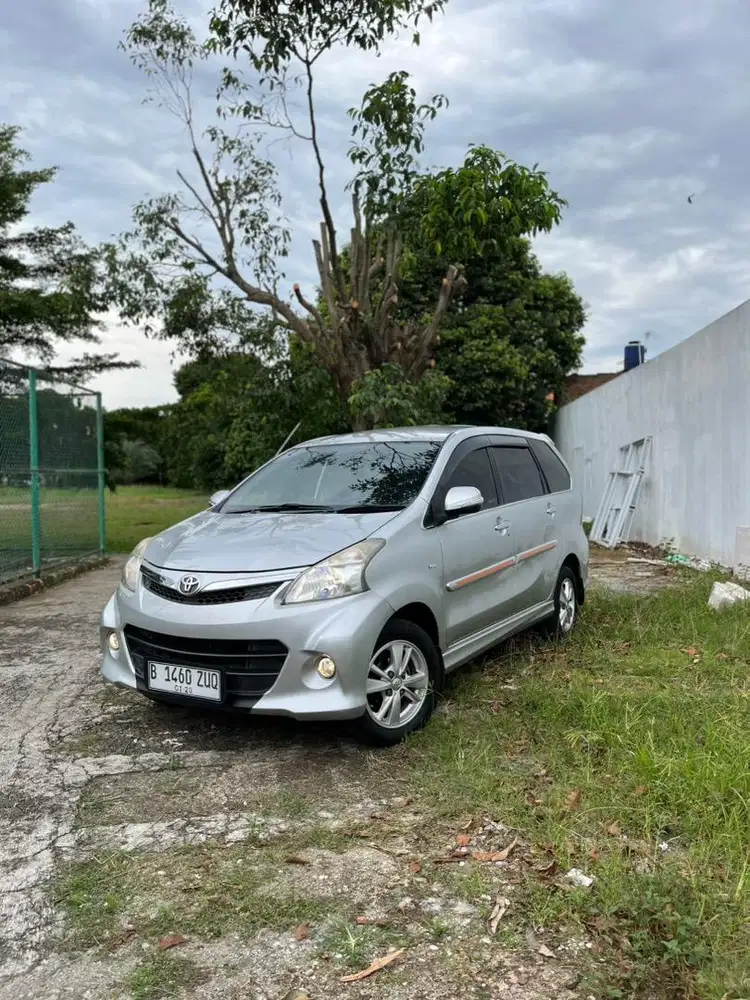 [CASH] Toyota Avanza Veloz Automatic