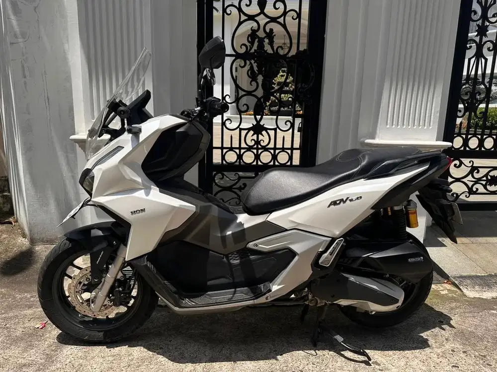 MOTOR MATIC ADV 160 2022