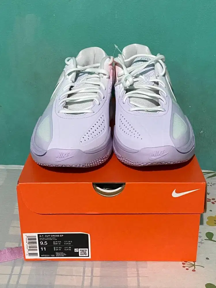 Nike GT CUT Cross Barely Purple