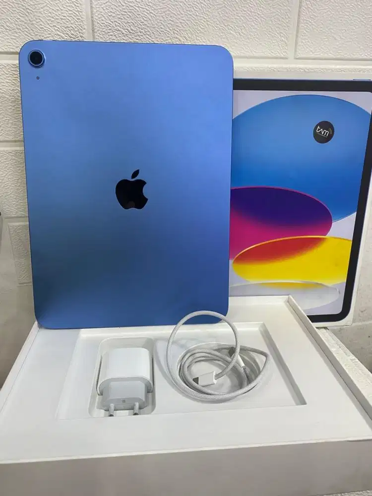 Ipad 11 128G wifi only bh100% grs 10/2026 cc12 only super like new