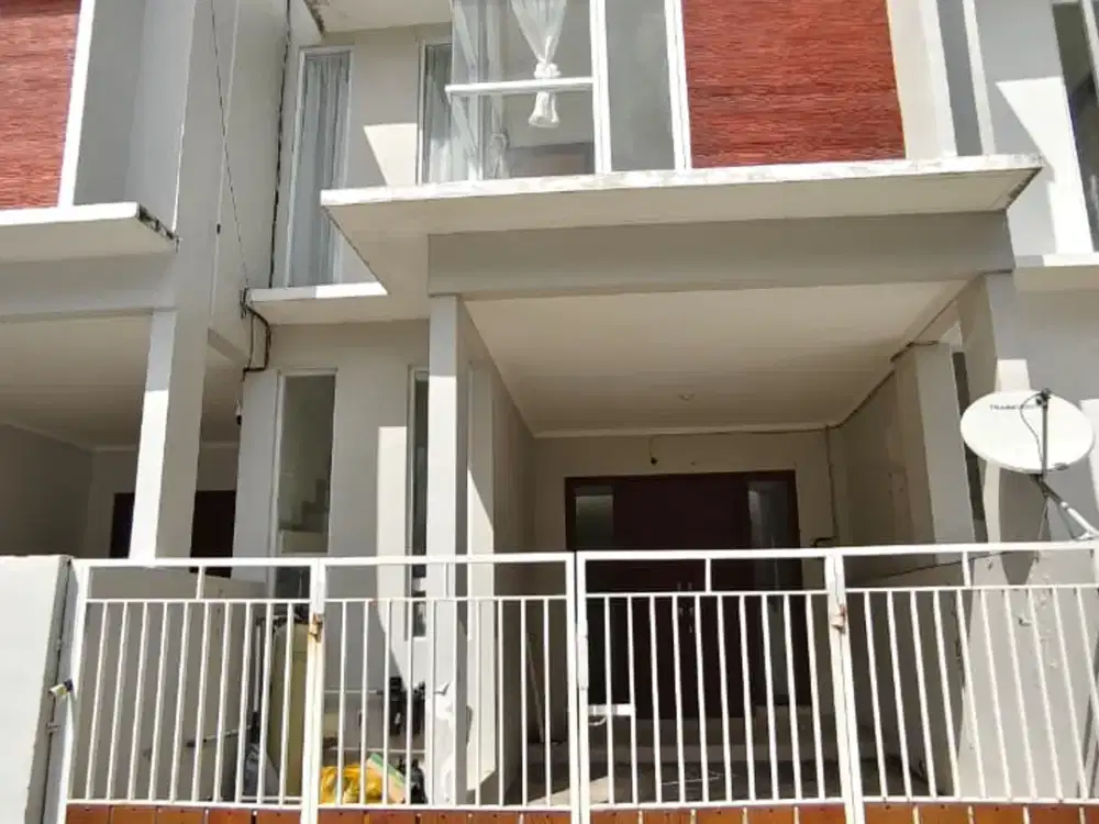 ijual Murah Rumah minimalis di Mahendradata dekat JB School