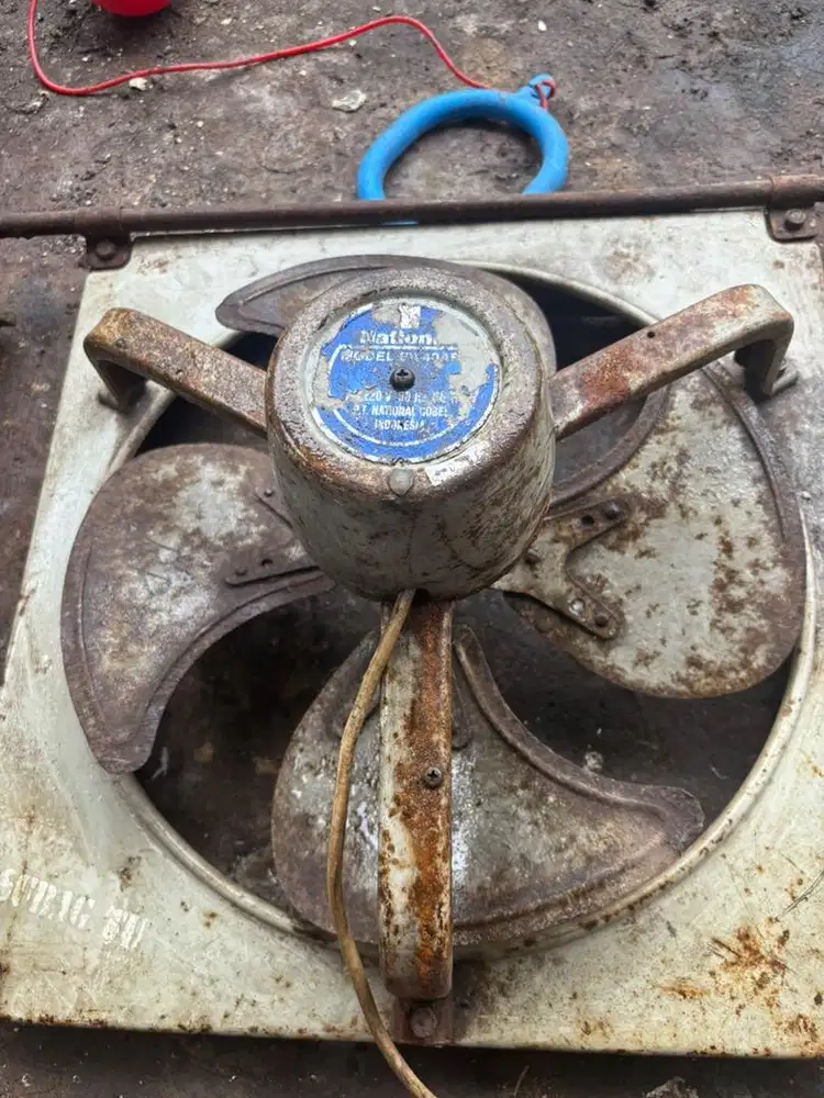 Kipas angin besar exhaust