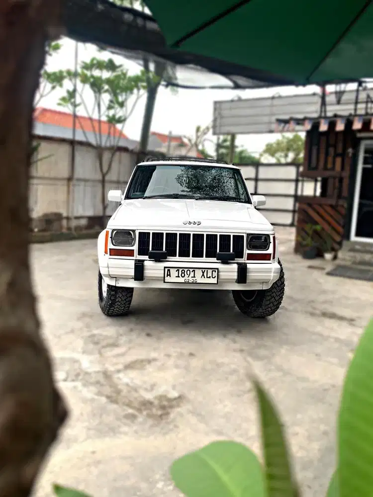 Jeep Cherokee XJ