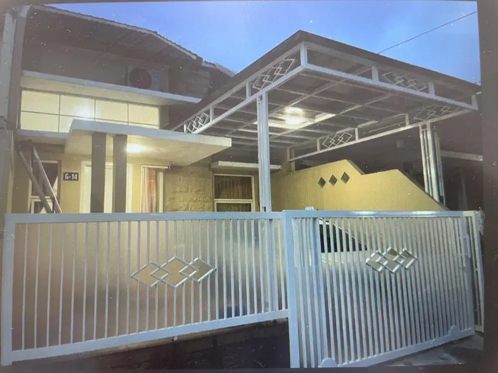 Disewakan rmh bersih rapi-habis di renov dan cat