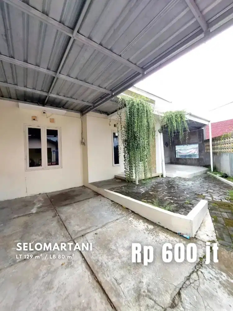 Dijual Rumah Hook Akses Jalan Aspal di Selomartani Kalasan Sleman