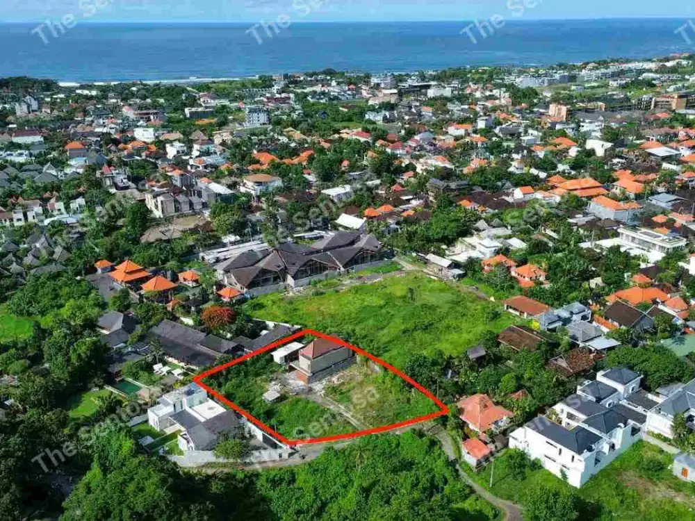 TANAH PERERENAN BONUS VILLA DEKAT PANTAI