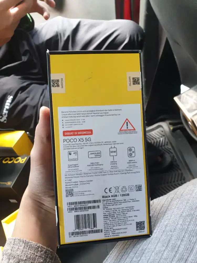 Pocophone x3 warna hijau