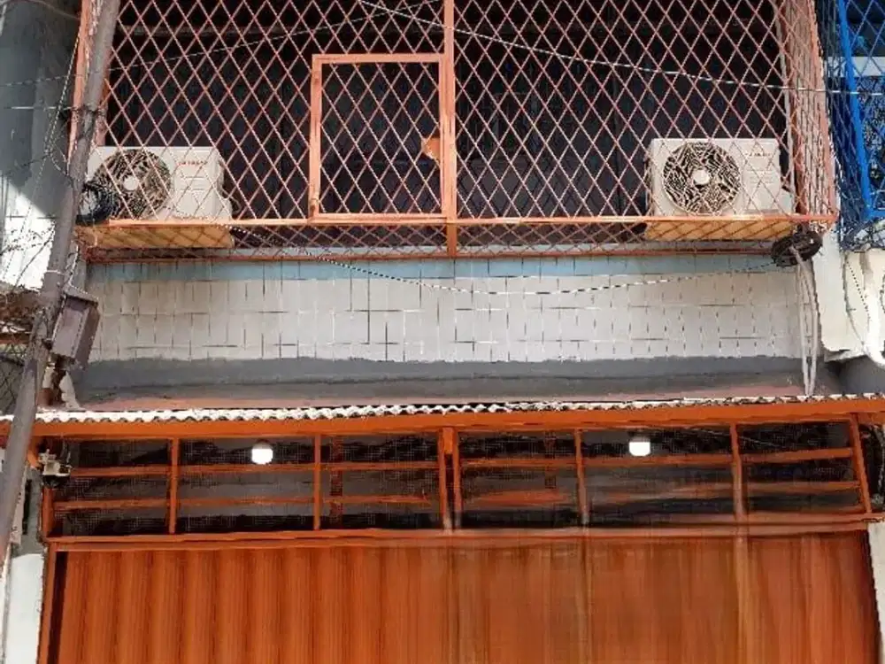 ANA RUMAH UK 4X12M ROW 2 MOBIL DI JELAMBAR