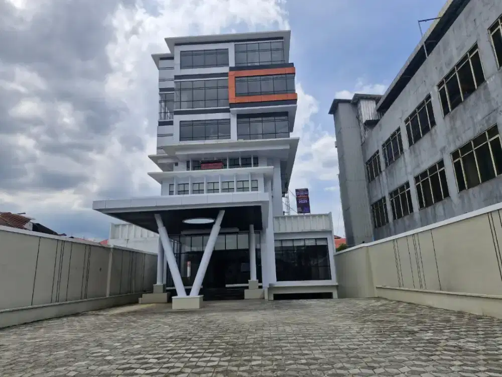 Gedung Perkantoran Grand Otista Cawang Jakarta Timur