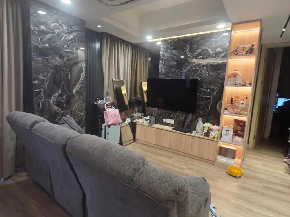 Dijual Apartemen Taman Anggrek Residences 2 Bedroom Furnish Bagus