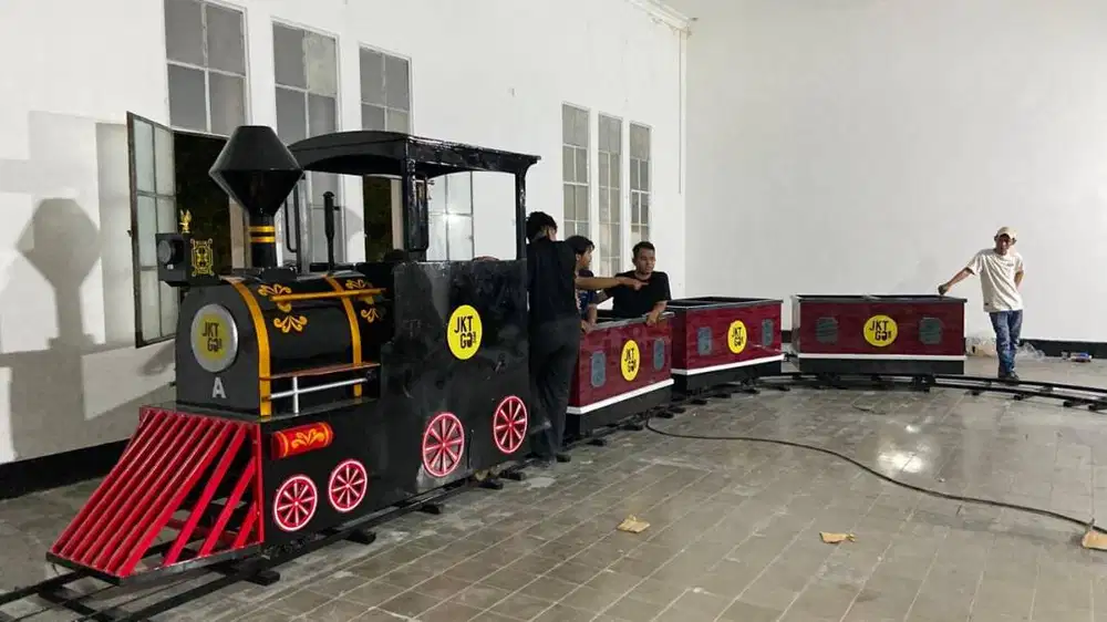 Odong odong Kereta Panggung Playground Indoor | Kereta Mall Lantai