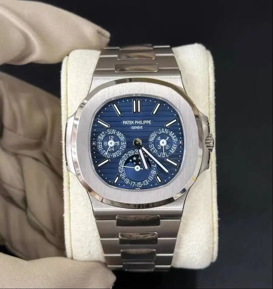 Patek Philippe 5740g Nautilus