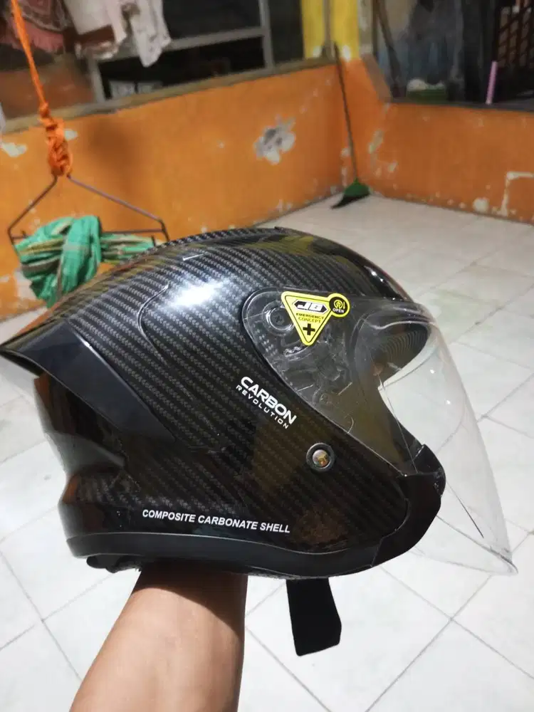 Helm j5 carbon.