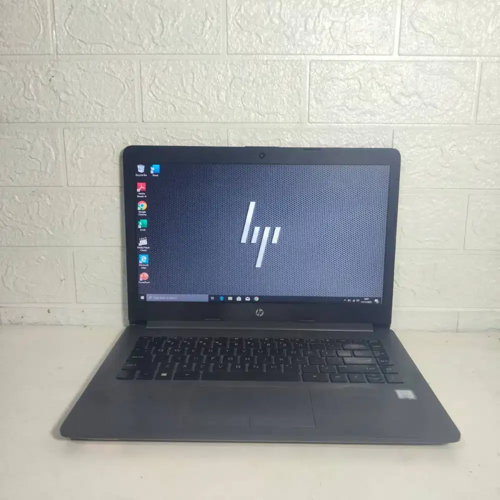 Laptop HP 240 G7 Core i3 Gen7 RAM 8 SSD 256 14in Slim Mulus