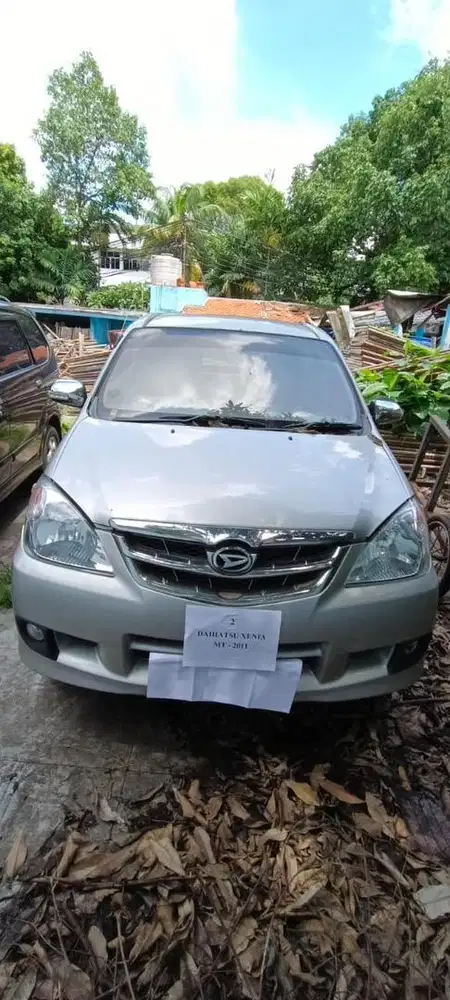 Daihatsu Xenia R 2011 MT