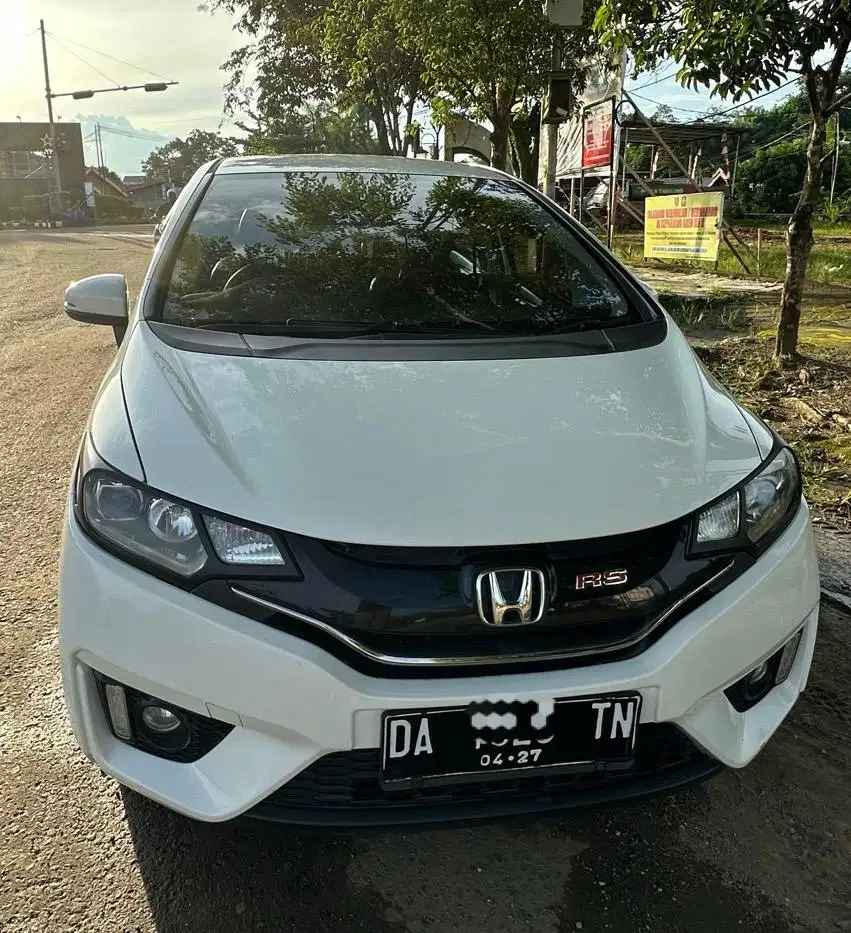 JUAL HONDA JAZZ GK5 2014 170Jt Nego
