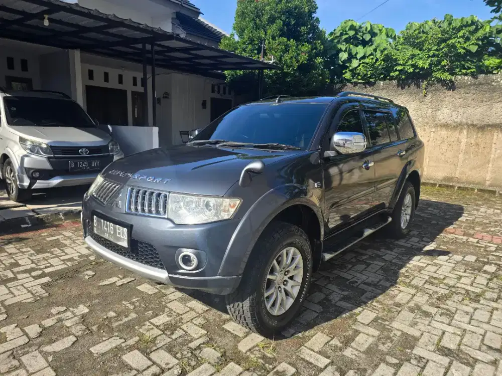 Pajero Exceed 2012 at good condition