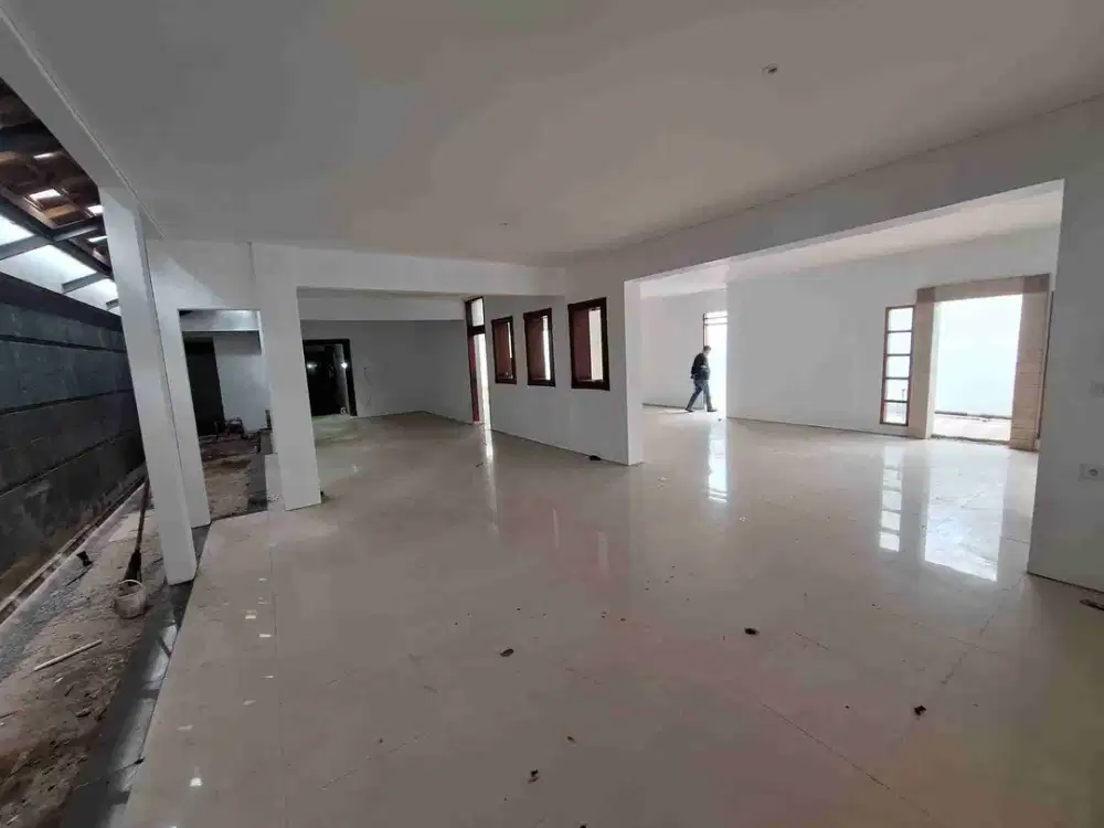 Disewakan Ruang Usaha Strategis Lokasi Prime Sayap Riau