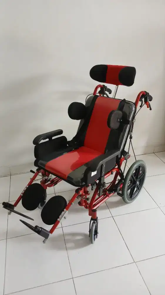 Kursi Roda Cerebral Palsy Sella 958 CP